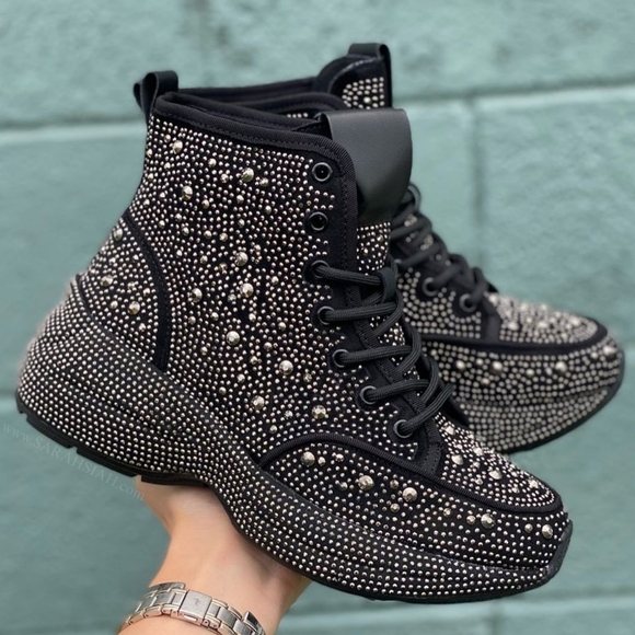 𝘽𝘼𝘾𝙆 𝙄𝙉 𝙎𝙏𝙊𝘾𝙆🖤𝑹𝒉𝒊𝒏𝒆𝒔𝒕𝒐𝒏𝒆 𝑯𝒊𝒈𝒉 𝑻𝒐𝒑 𝑷𝒍𝒂𝒕𝒇𝒐𝒓𝒎 - Picture 6 of 12